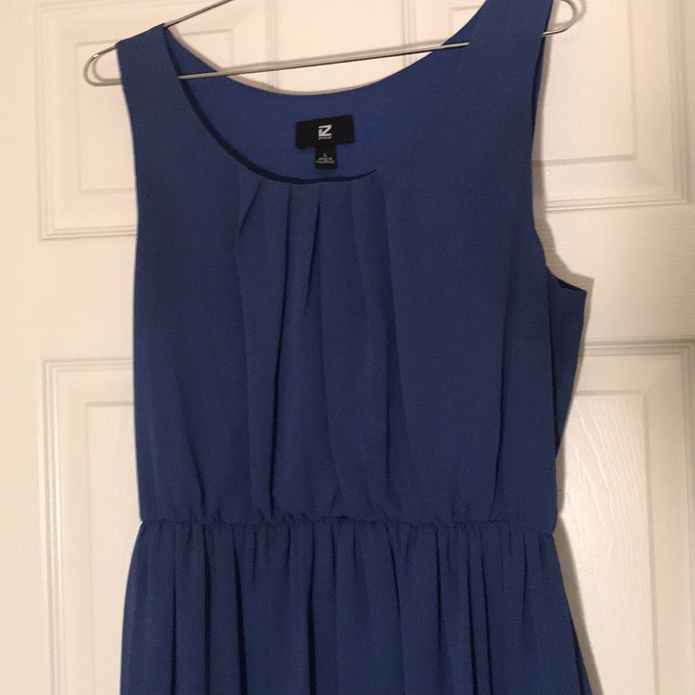 Blue Dress - Picture 2 of 4